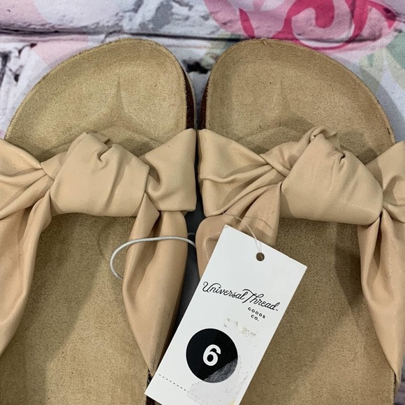 Universal Tread Junie‎ slip-on/ slide sandals (NWT) - Picture 3 of 7